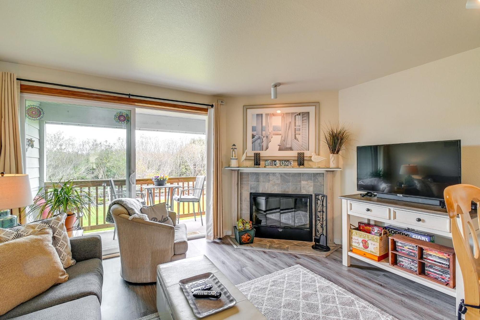 Ocean Shores Condo With Balcony Less Than 1 Mi To Beach! Exteriör bild